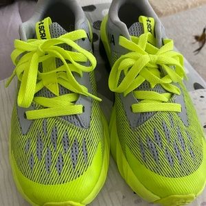 Super cute, bold sneakers for kids (4Y) or women that wear size 6